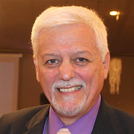 Dr. Ricardo Haye